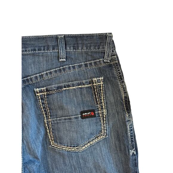 Ariat FR Jeans Men Sz 38x34 Blue Relaxed Boot M4 Distressed Denim CAT2 Workwear - Picture 4 of 11